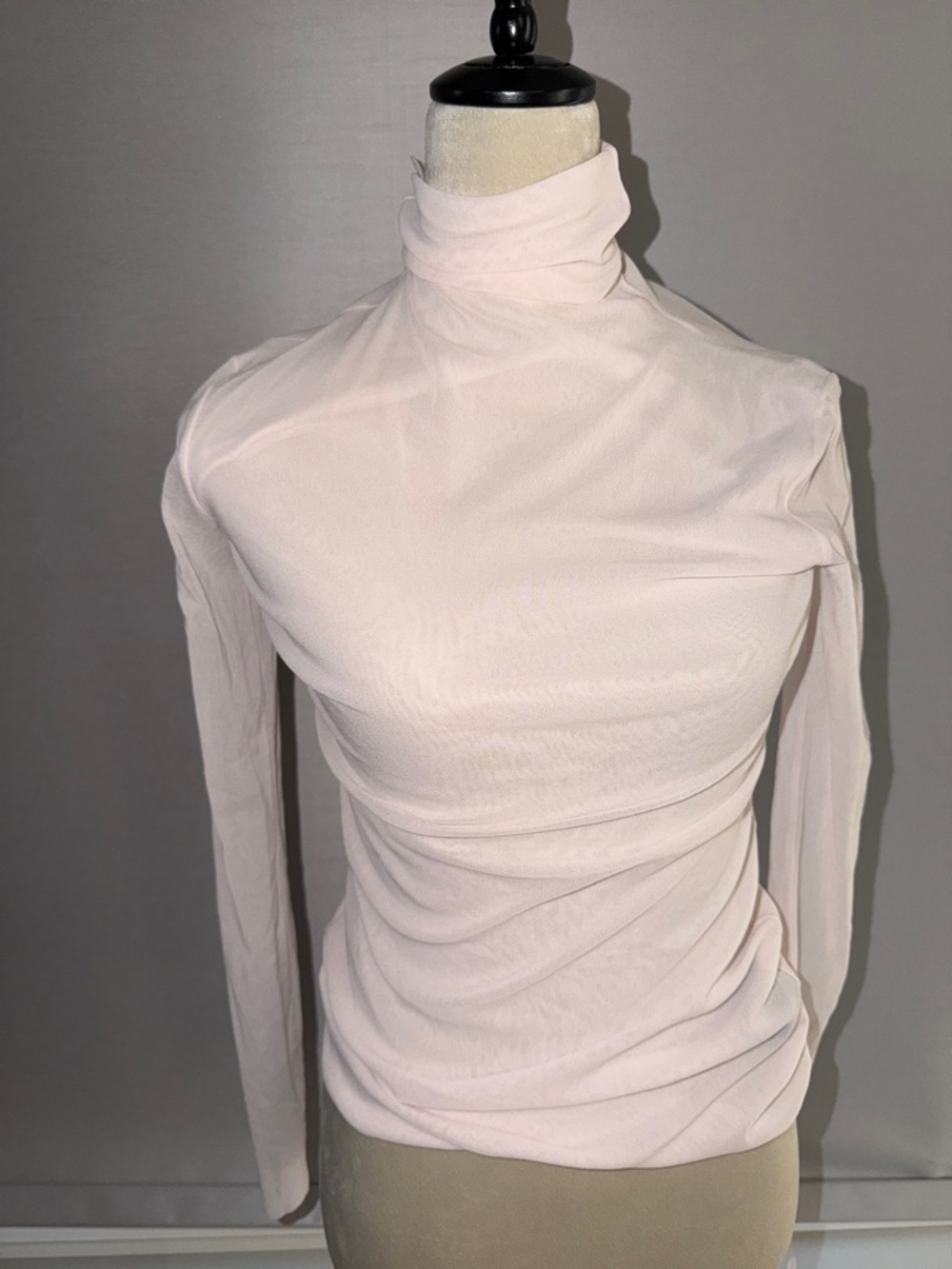 Lightweight soft pink  Turtleneck Long Sleeve  MESH double layered Top. NWT